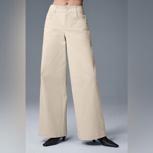 Alo Yoga Wanderlust Wide Leg Trouser Oat Milk